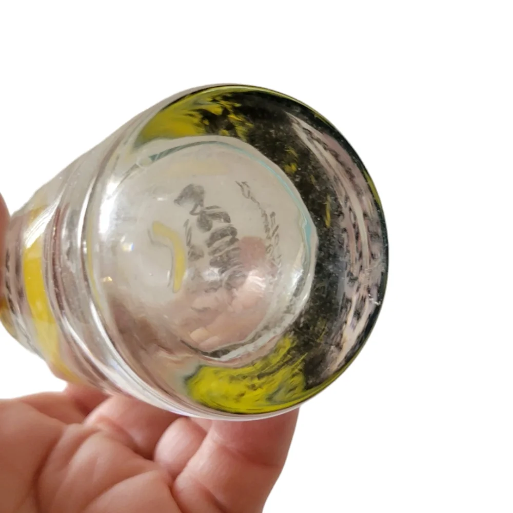 Unbranded glass shot